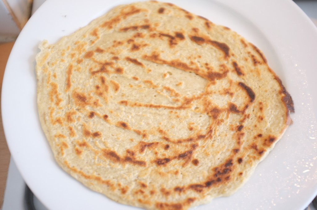 Une tortilla juste cuite à la poêle