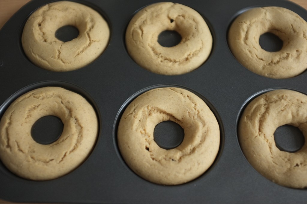 Les donuts à la cannelle à la sortie du four