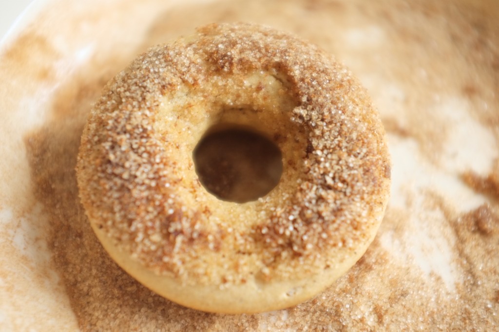 Le sucre à la cannelle se colle au beurre