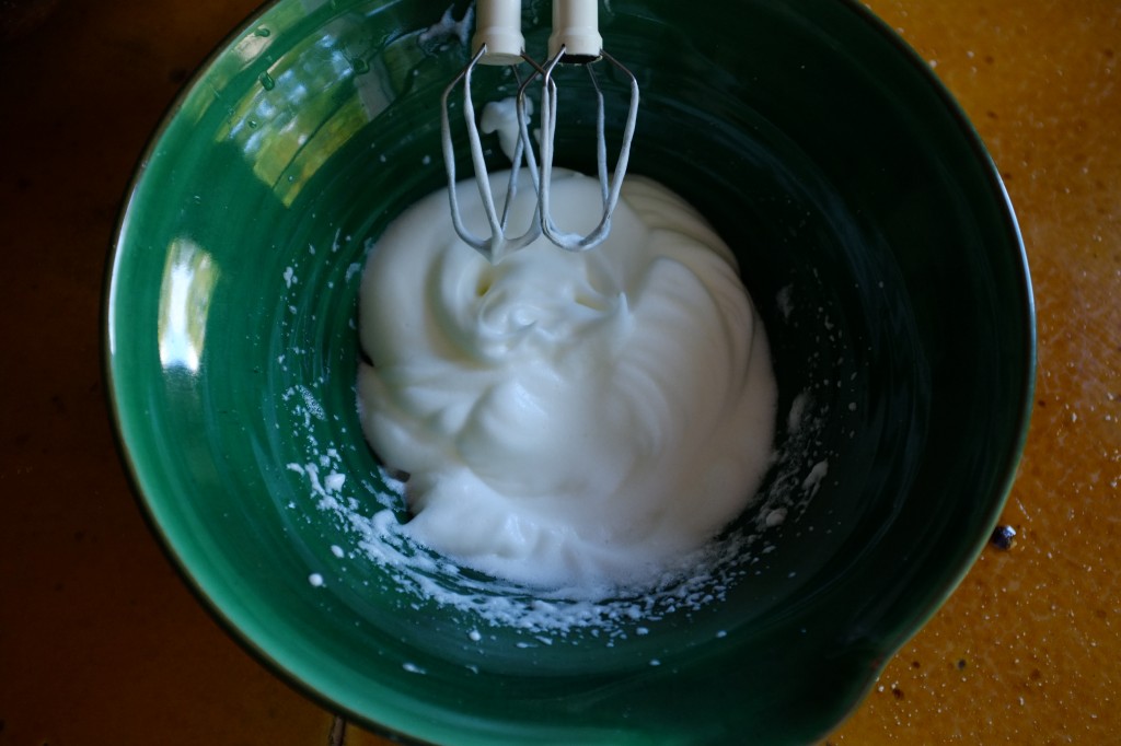 Les blancs d'oeufs montés en neige