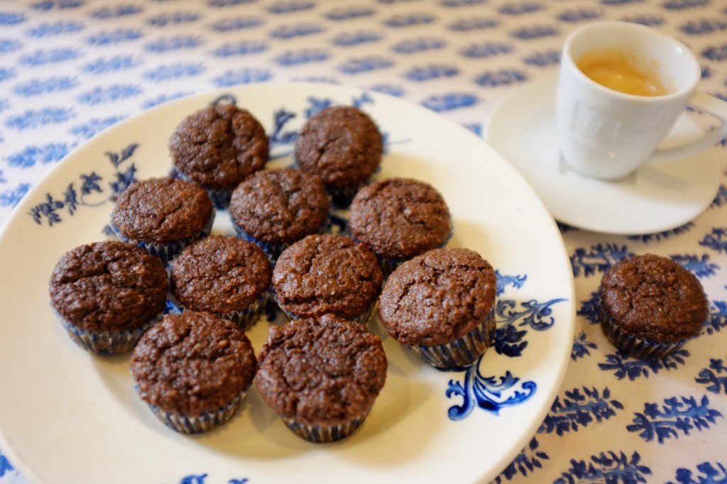 Les mini muffins sans gluten à l'expresso-chocolat