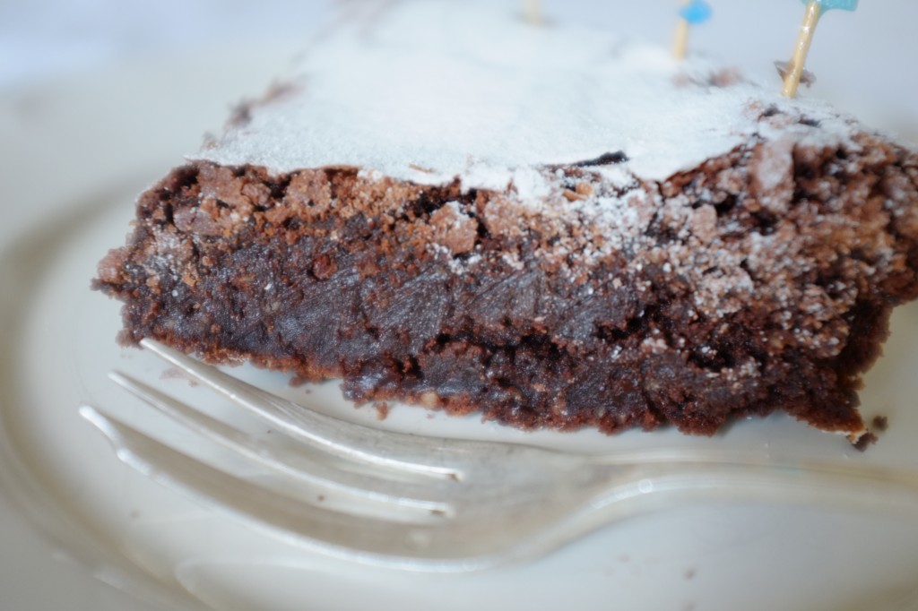 Le brownie chocolat sans gluten de William est très moelleux dedans...