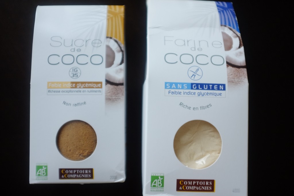 La farine de noix de coco m'a été envoyé pour test dans ma cuisine par le site: www.vivre-mieux.com. 