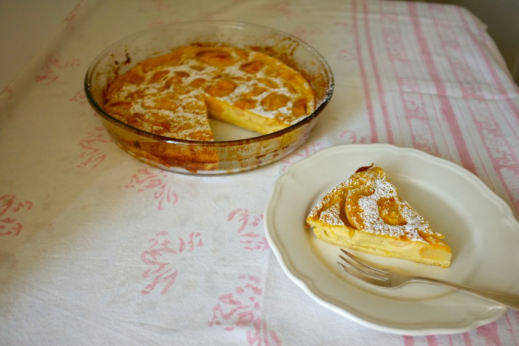 Le clafoutis sans gluten aux pêches