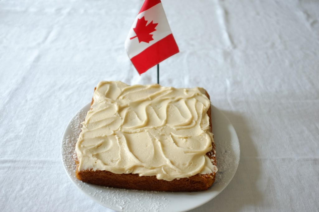 Mon gâteau sans gluten au sirop d'érable en l'honneur de la Fête Nationale du Canada 