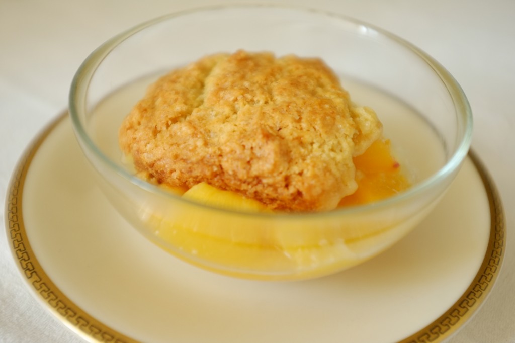 Le cobbler sans gluten à la pèche