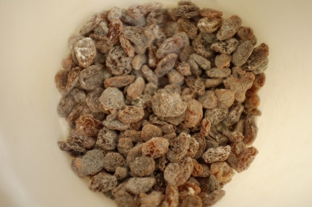 Les raisins sont saupoudré de farinede riz