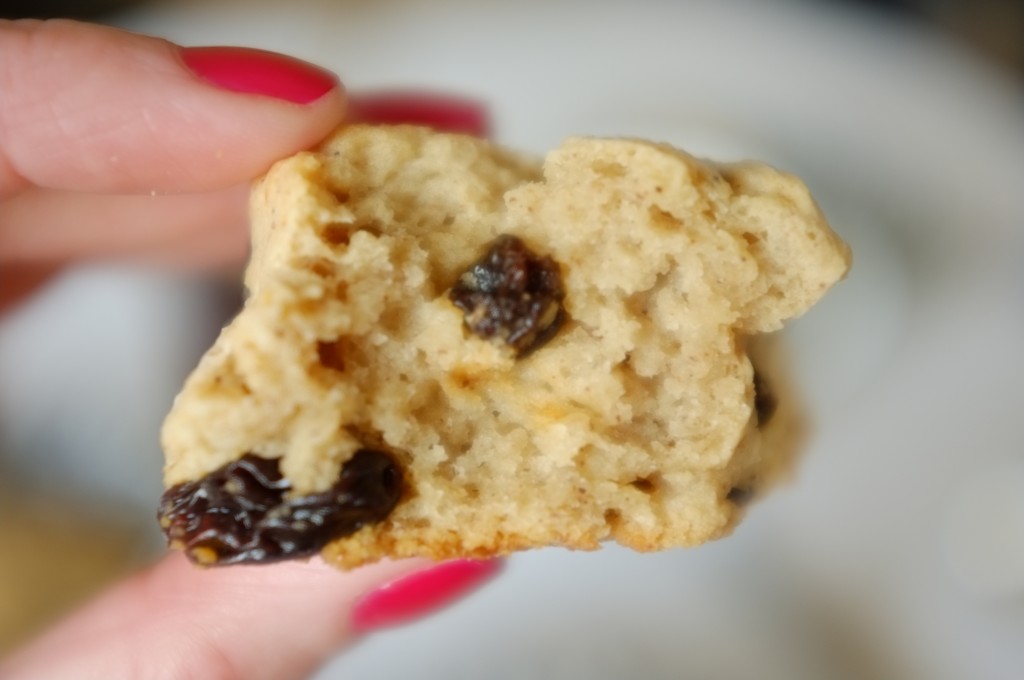 le scone sans gluten raisin et cannelle est très tendre dedans