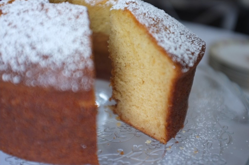 Mon baba au rhum sans gluten, complètement moelleux sent bien bon le rhum...