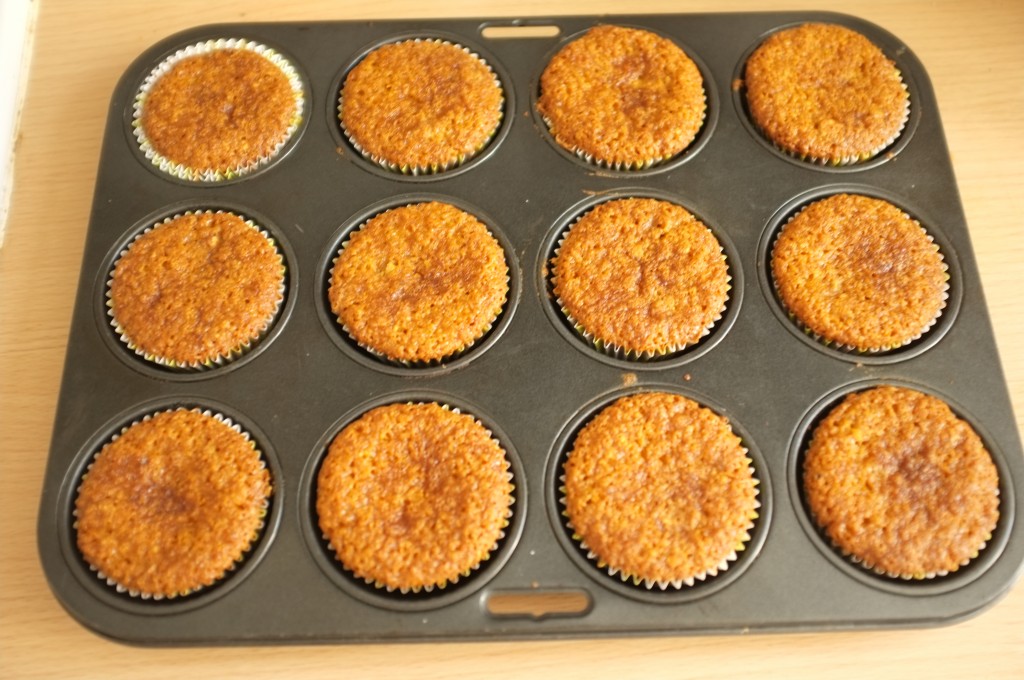 Les cupcake sans gluten  à la carotte à la sortie du four