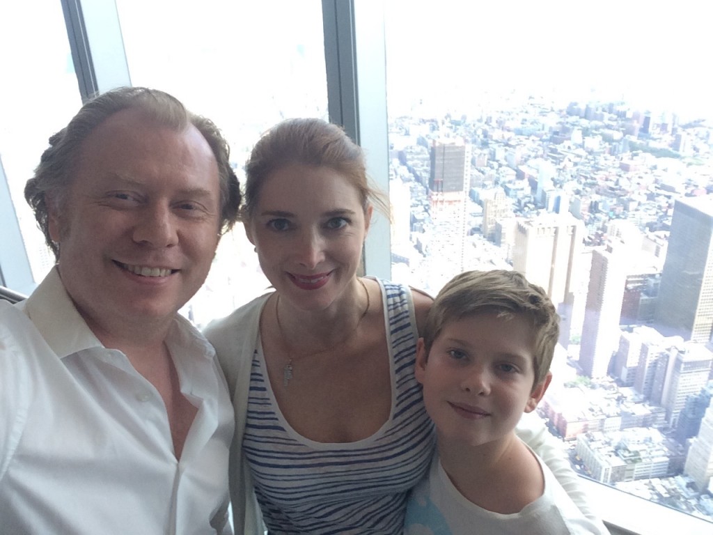 Notre petite famille, selfie depuis la tour One.