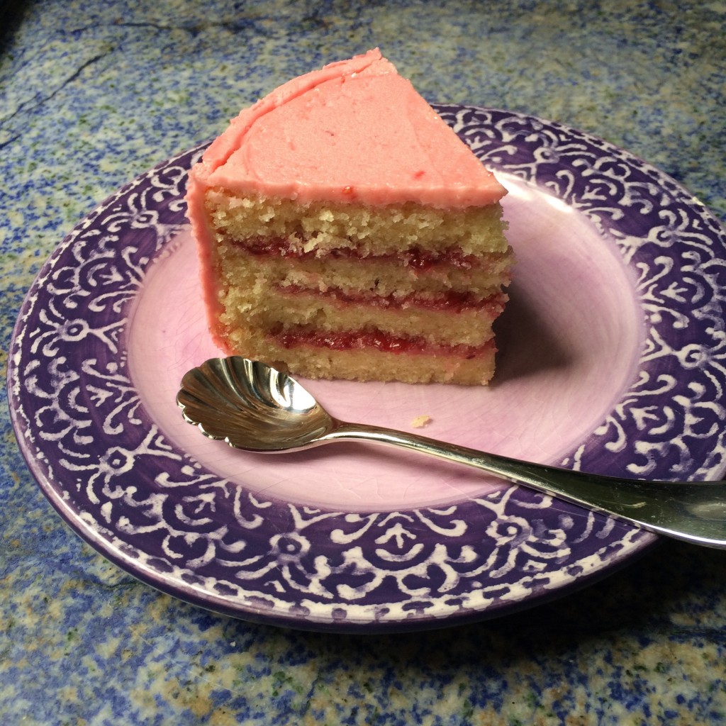 Le gâteau à la fraise sans gluten ni lactose de whole Food