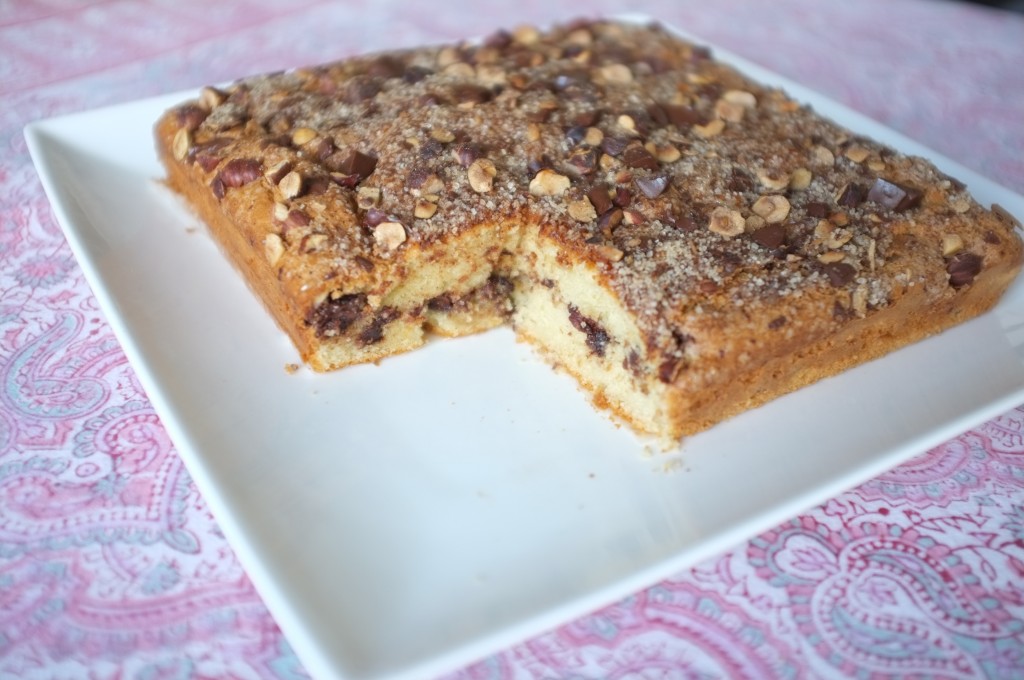 Le gâteau sans gluten chocolat, noisette et cannelle...on apperçoit l'intérieur.