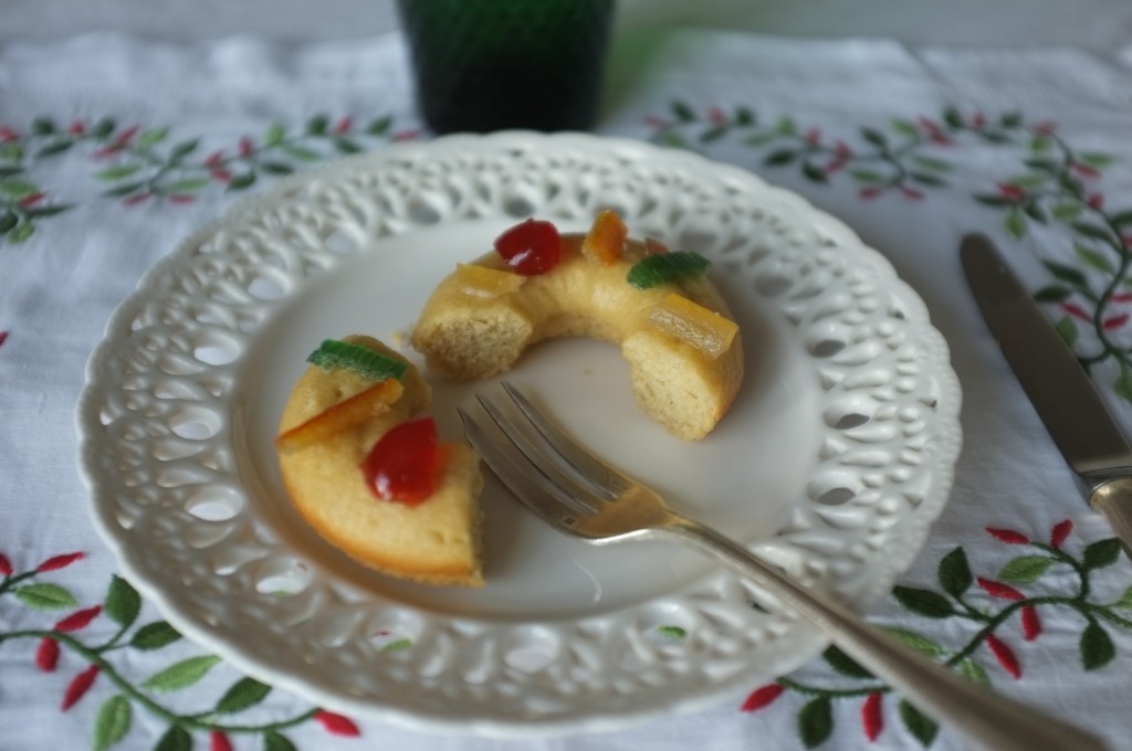 Le donuts, très tendre et parfumé à la fleur d'oranger.