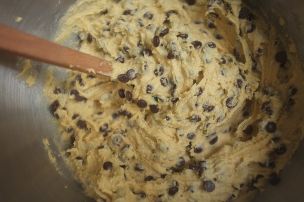 La pâte sans gluten pour les cookies aux pépites de chocolat de William