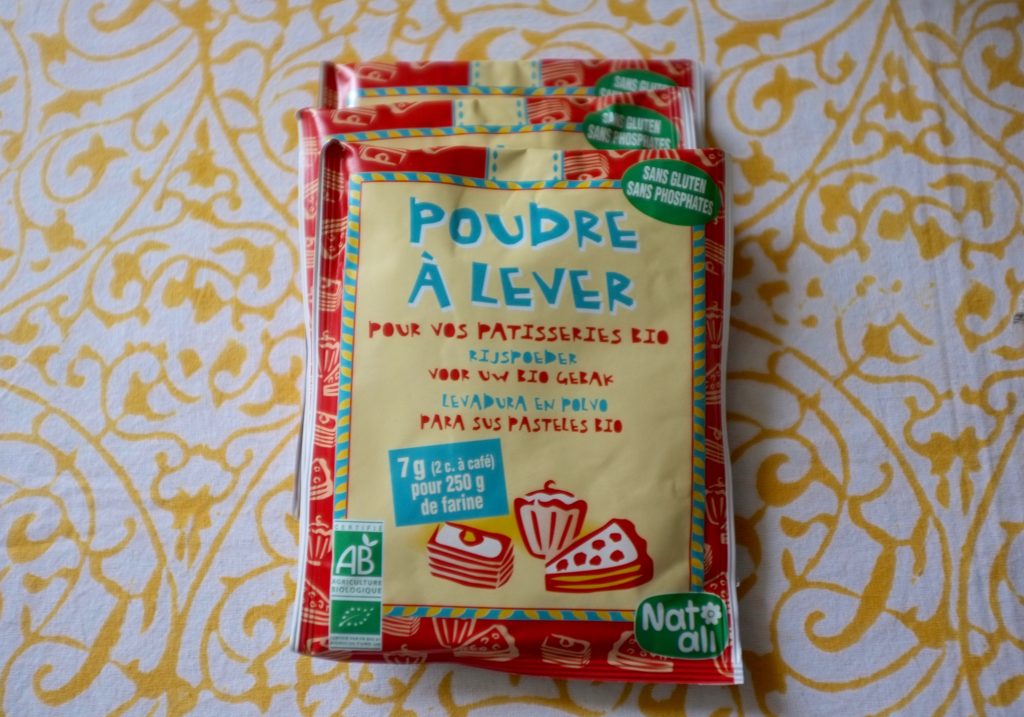 La poudre à lever sans gluten de Nat-Ali en sachet de ....g. J'ai pris du stock, on ne se moque pas !